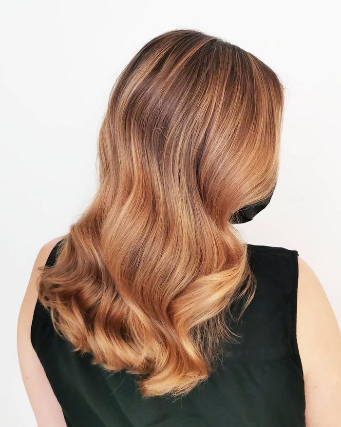 Soft Glamour Waves